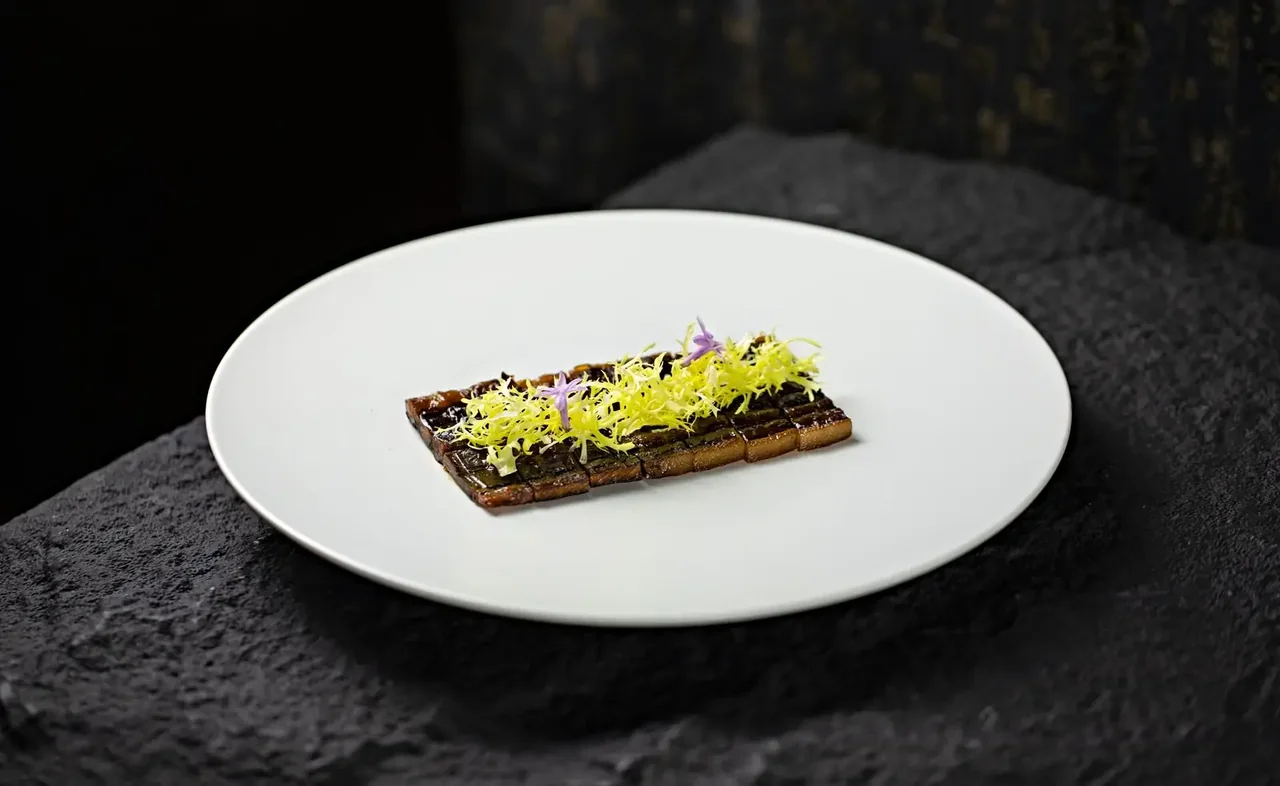 Fine dining at Raverihotel Retreat