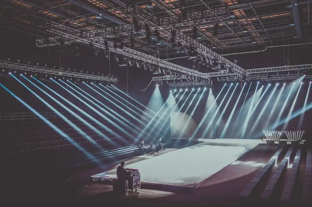 Entertainment venue at Raverihotel Retreat